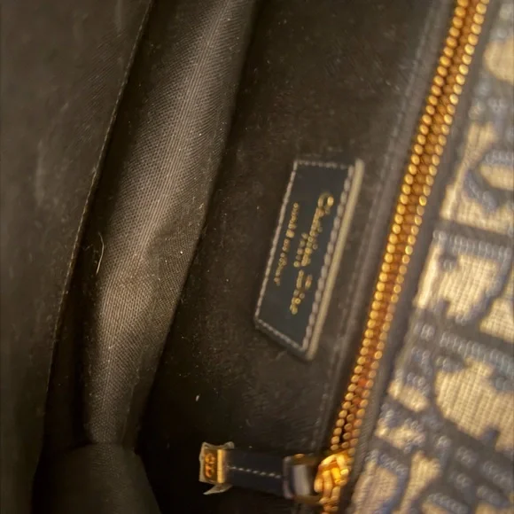 Dior 30 Montaigne Oblique Bag - Picture 9 of 10